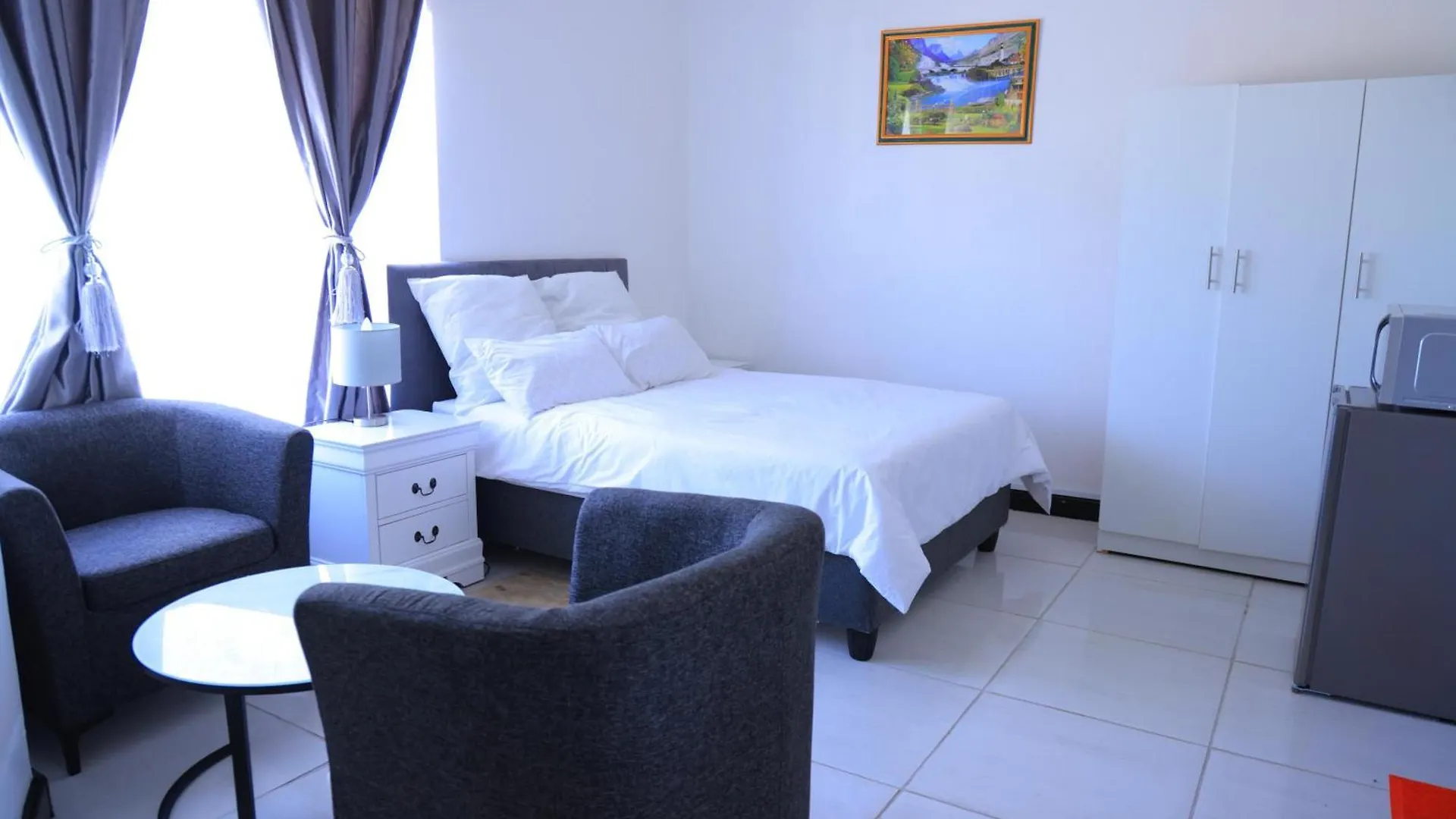 Paradise Guest House Cape Town